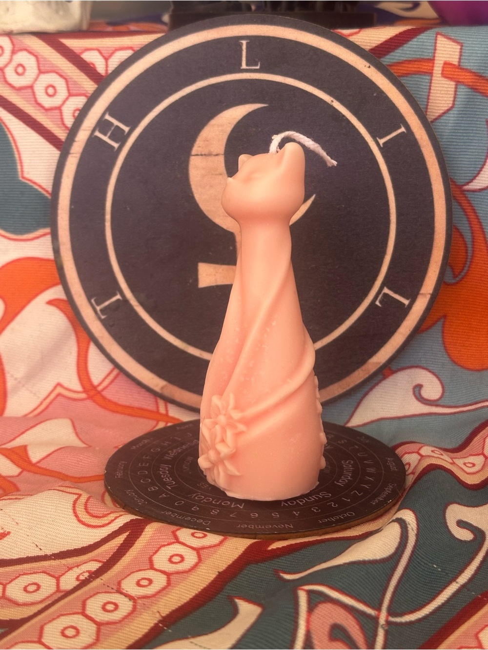 Peach Floral Cat Candle - Picture 8 of 8